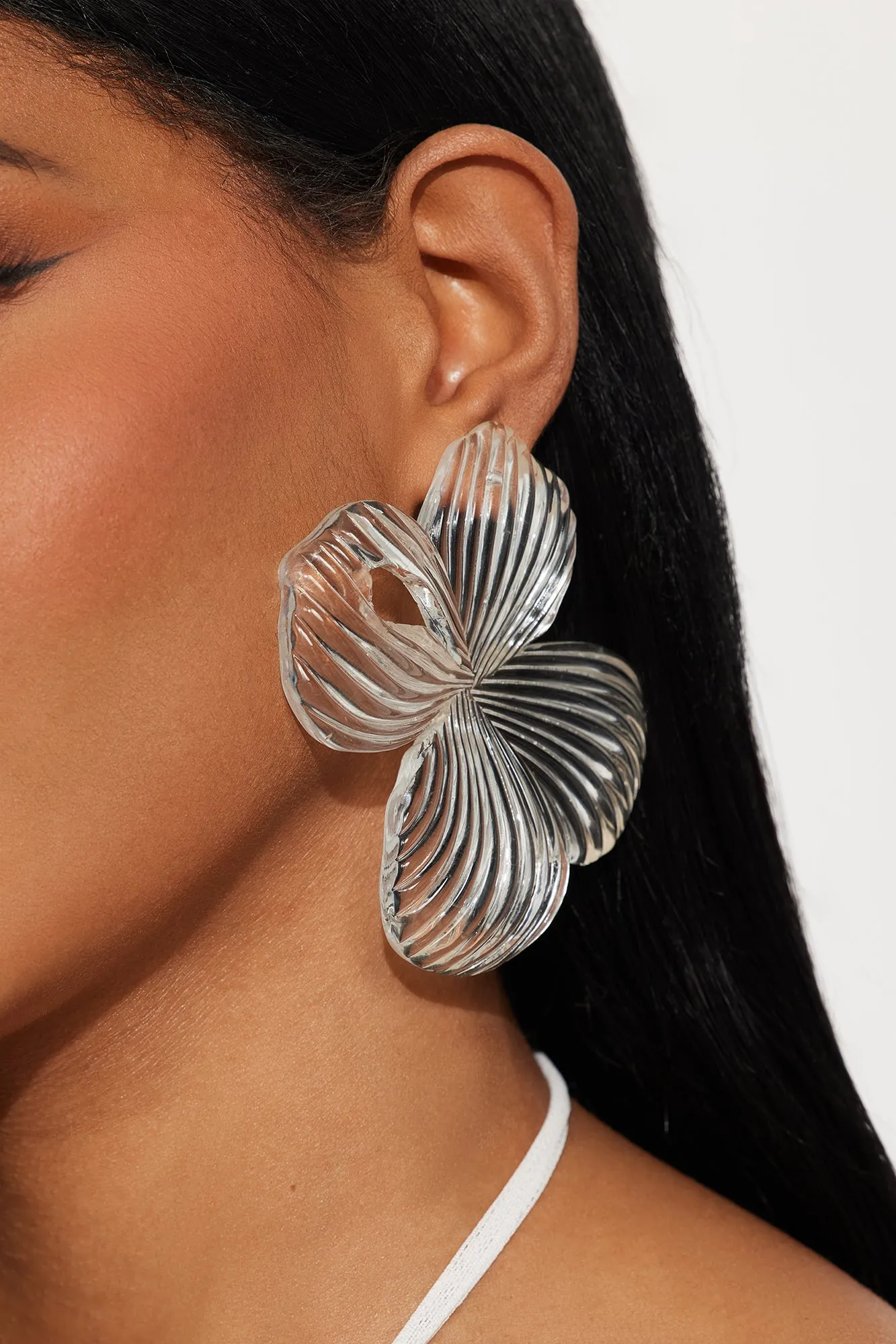 Angelic Garden Earrings - Clear