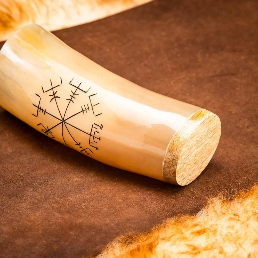 Horn Tumbler With Vegvisir Design