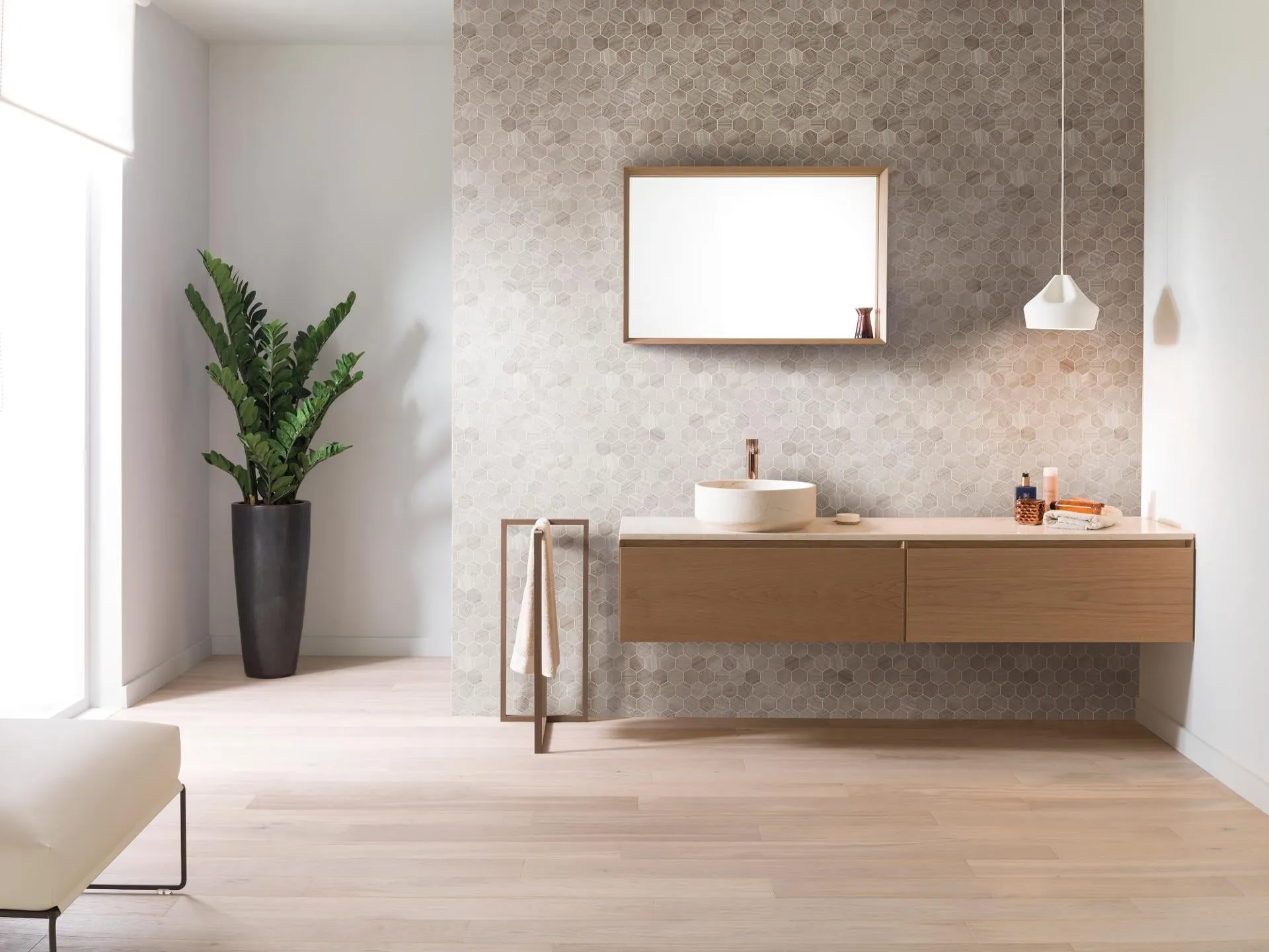 Porcelanosa L'Antic Essential Hexagon Silver Wood