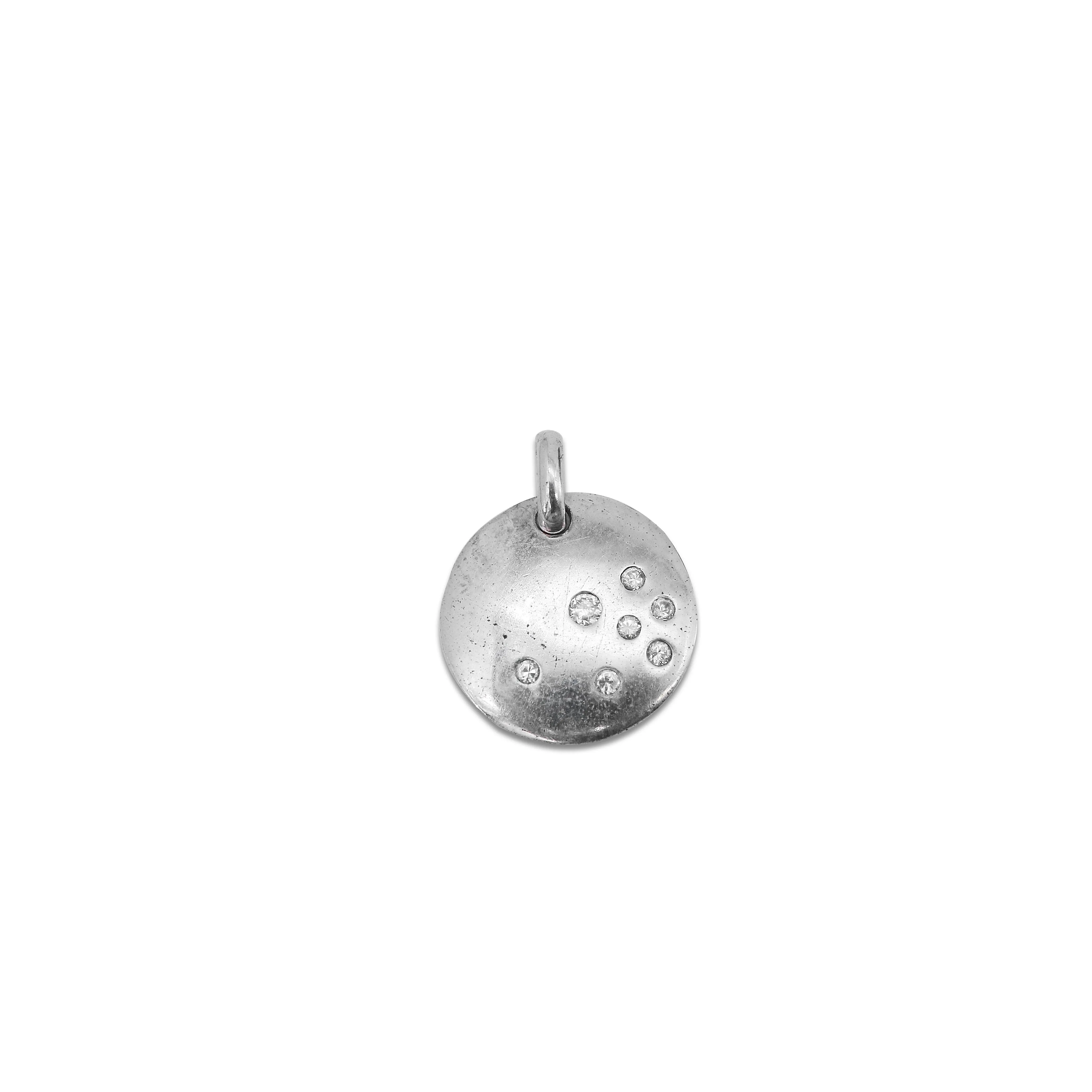 Round Design with Seven Zirconia Pendant
